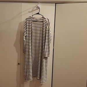 J.Jill White and Black Cotton 3/4 Sleeve Long Cardigan- Effortless Elegance